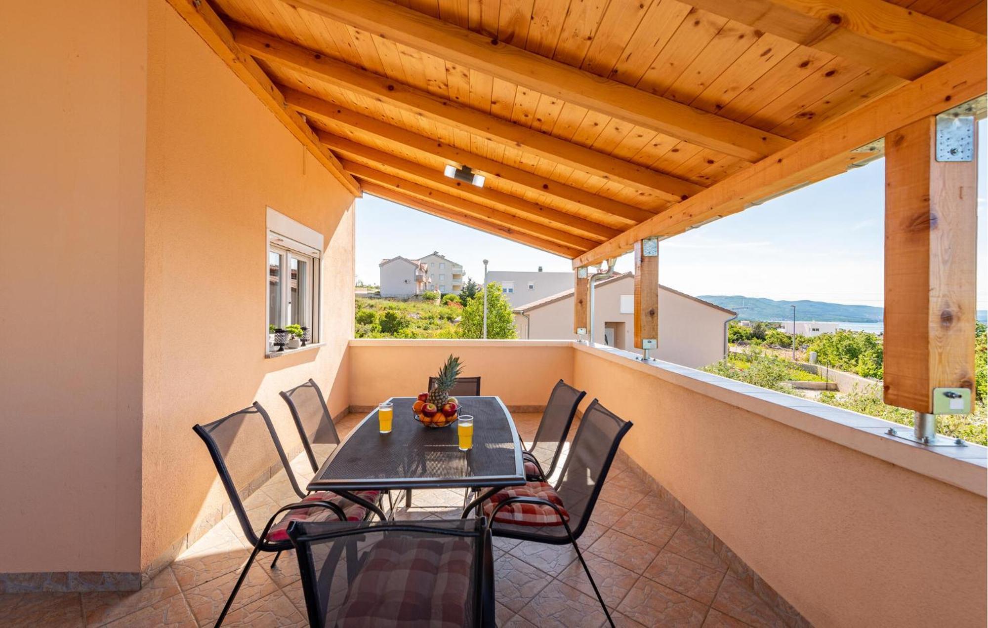 Beautiful Apartment In Maslenica With Kitchen Kültér fotó